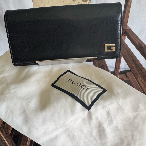 Vintage Gucci G Logo Black Leather Bi-fold Long Wallet - Picture 1 of 4